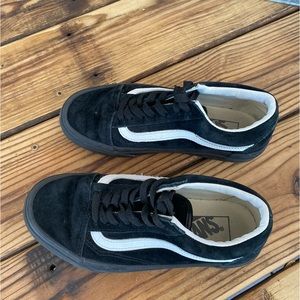 Vans Shoes old Skool Unisex 3.5 Sneakers Shoes Lace up black white low top shoes